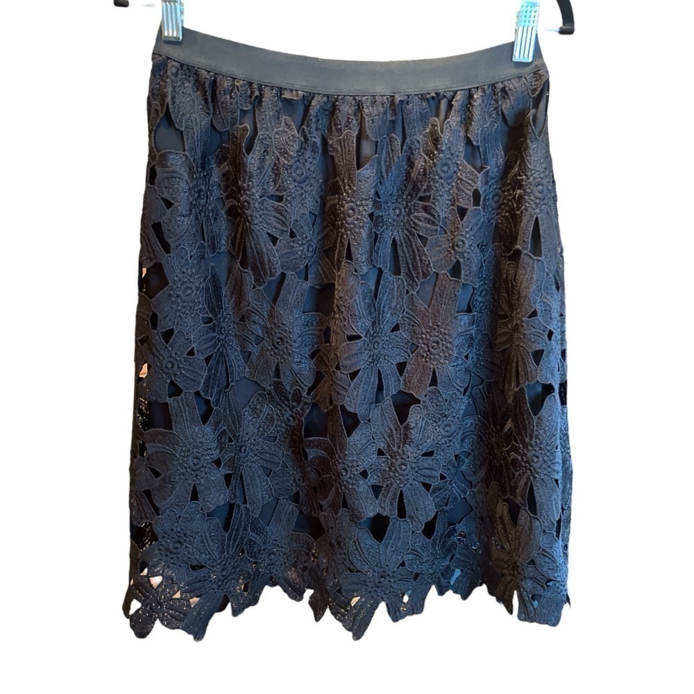 Exhilaration Black Lace Overlay Skirt Holiday or Party Elastic Waist Size Medium